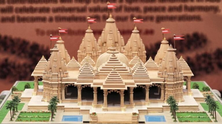 UAE Allots Land For First Temple in Abu Dhabi