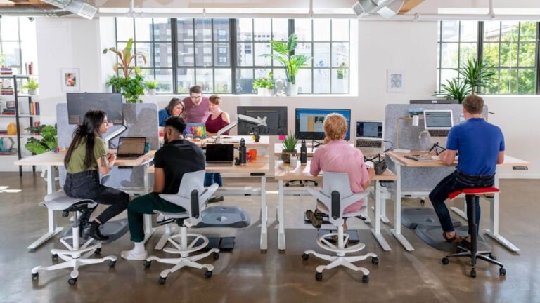 Best Ways to Be Super Active In The Office