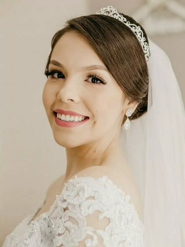 Make-Up Tips For Winter Brides Should Follow