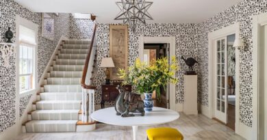 Home Decorating Tricks To Preserve The Beauty Of Your Old Traditional Home