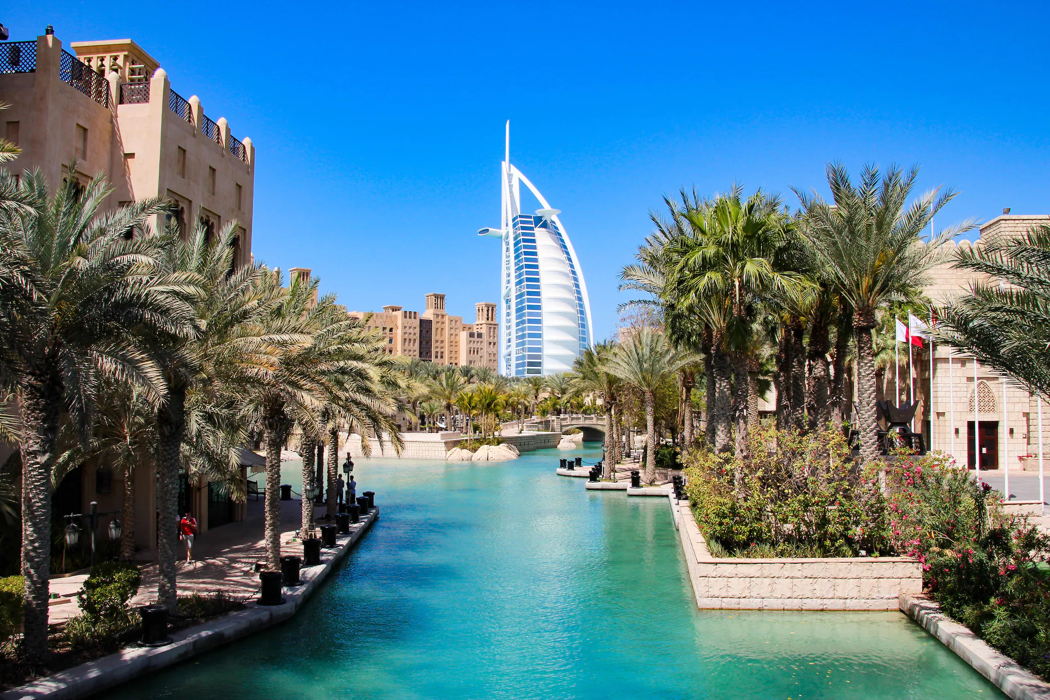 Top 5 Business-Friendly Spots in Dubai